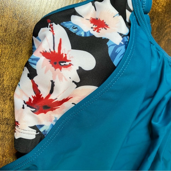 NEW Tankini Set - Picture 9 of 10